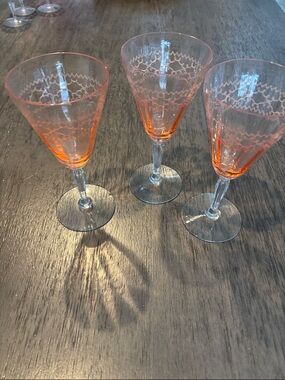 Vintage-Inspired Orange Etched Stemware Wine Glasses - Set of 3